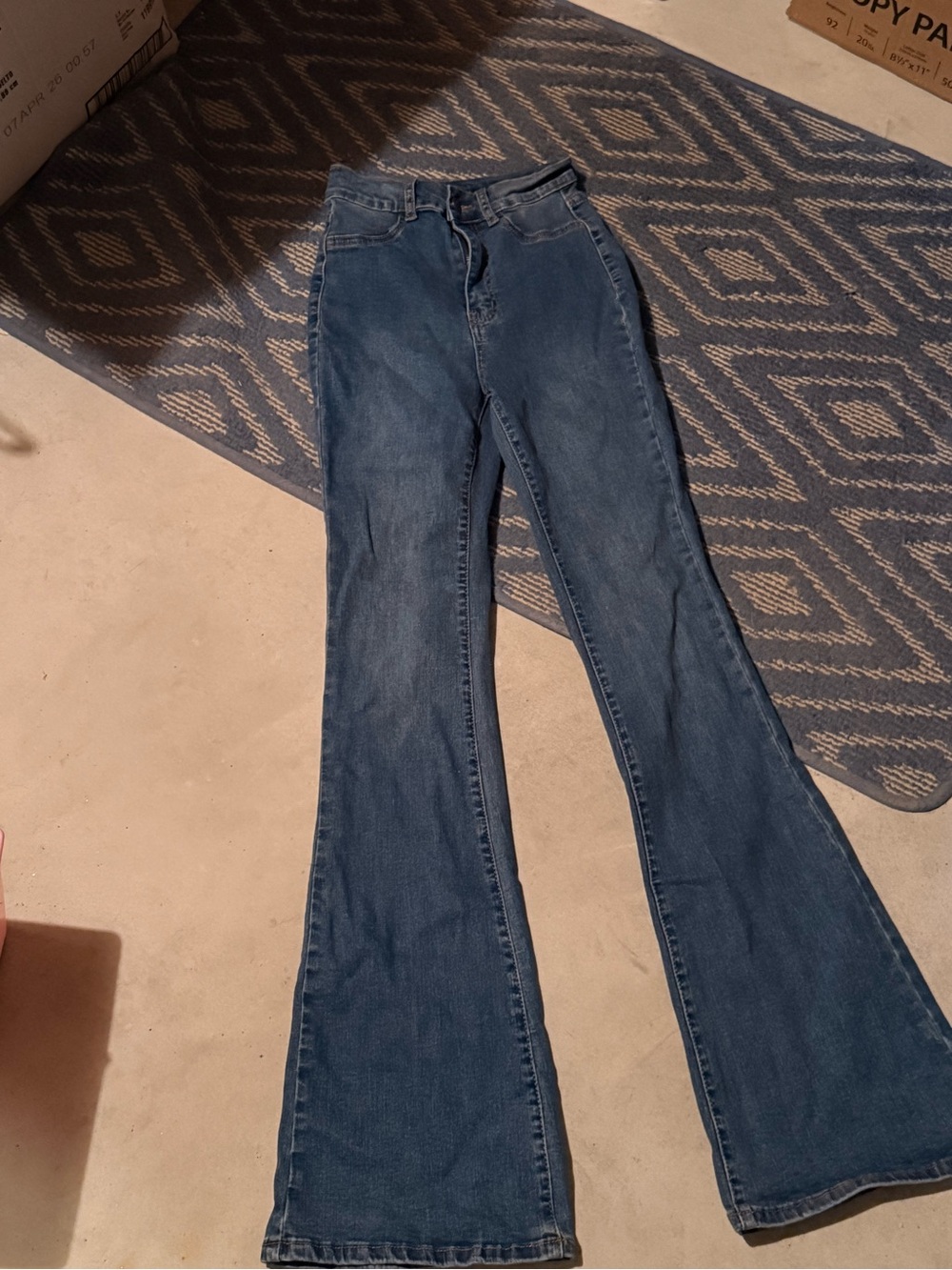 Classic High-Rise Blue Flare Jeans - Women's